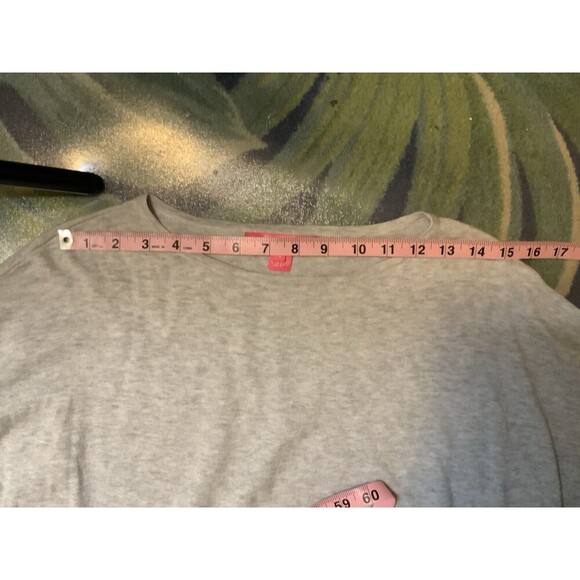 Lilly Pulitzer Women’s S Soft Charla Top With Gold Trim And Ruffled Long Sleeves - Picture 6 of 11